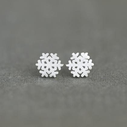 S925 Sterling Silver Snowflake Ear Studs,..