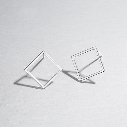 S925 Sterling Silver Square Ear Studs, Silver..