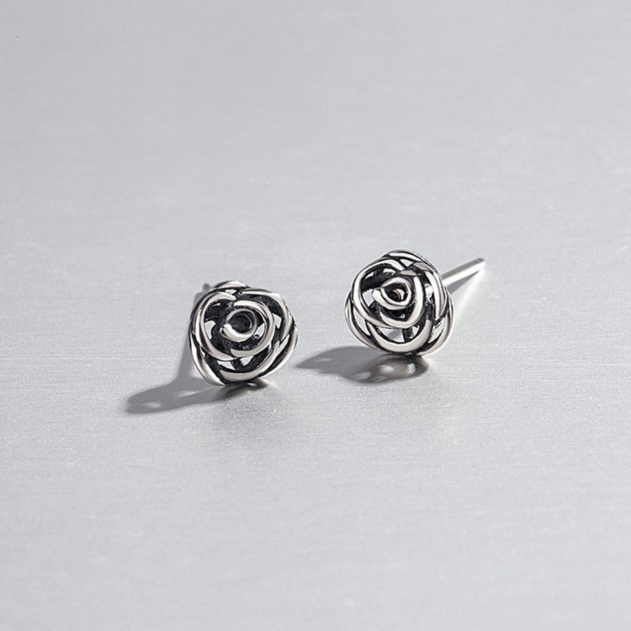 Sterling Silver Tiny Flower Ear Stud, Women Ear Post, Everyday Earring Jewelry