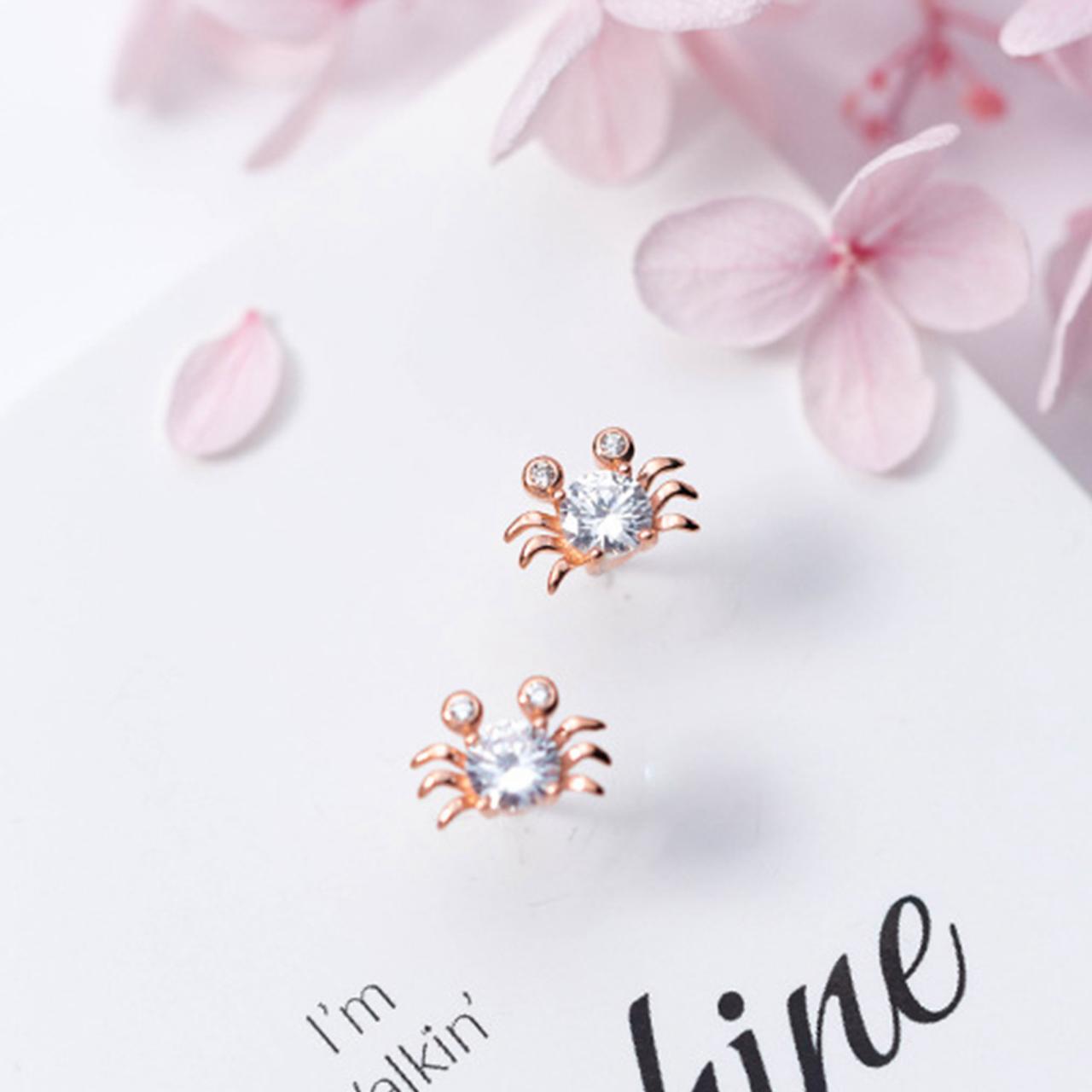 Sliver Cz Pave Crab Ear Studs, Sterling Silver Animals Post Earrings, Women Earrings, Everyday Earrings, Crab Ear Post, Crab Earrings